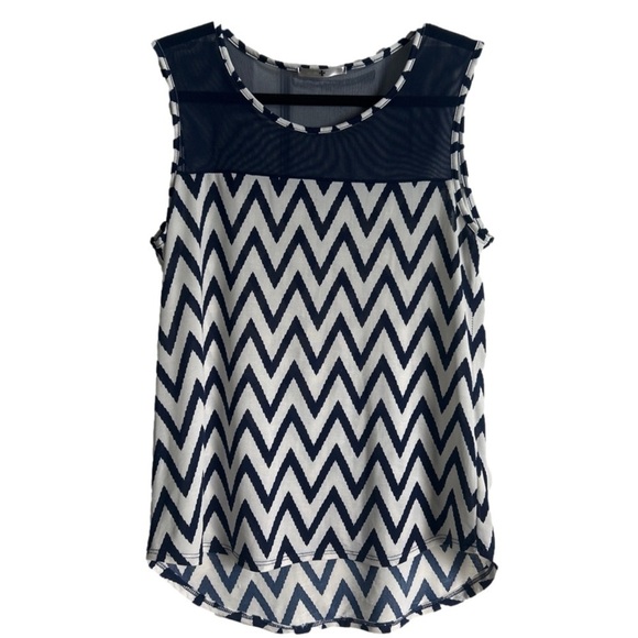 Blu Planet Women's Navy Blue Sleeveless Zigzag Pattern Top, Extra Large - Picture 1 of 4